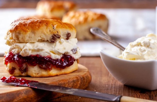 Polyglycerol-esters-of-fatty-acids-pge-in bakery-products